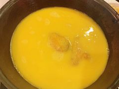 -鲜入围煮花胶鸡海鲜火锅