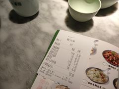 -小菜园新徽菜(宜兴八佰伴店)