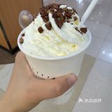 有人情味的奶茶小店