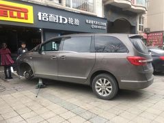 -倍耐力轮胎专卖店(碧云路店)