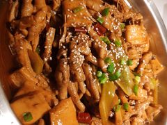 鸡爪煲-谢蟹浓(西铁营万达店)