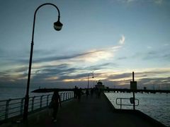 -墨尔本滨海港区