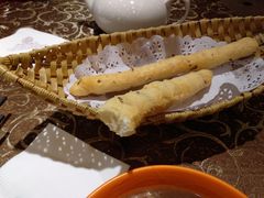 花椒叶小油条-博望坡酒楼(漕溪路店)
