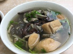 鸭血粉丝-鸡鸣汤包(广东路店)