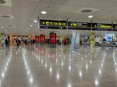 -巴塞罗那约瑟·塔拉德利亚斯-埃尔·普拉特机场