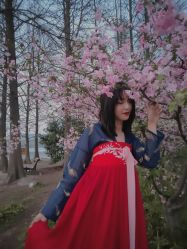 -汉仪华裳汉服馆(打浦桥店)