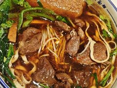 -镇南锅盖面馆(解放路店)