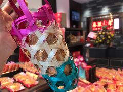 -喜万年年.嫁女饼.顺德特产(华侨城店)