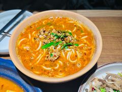 -云海肴·汽锅鸡·云南菜(天津国金汇店)