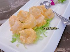 -南京悦客假日酒店