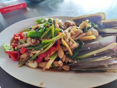 -岛中岛·海鲜大排档·万宁老字号(东澳店)