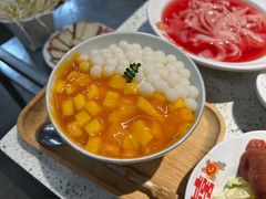 杨枝甘露冰汤圆-龙厂长老火锅(抚琴店)