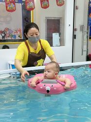-熊小米专业儿童游泳馆
