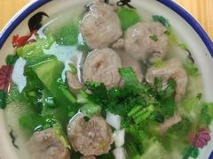 -明姨仔潮汕美食·碳炉猪脚·汕尾牛腩饭·起片鸡煲(起义路店)