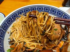 -沪西老弄堂面馆(定西路店)