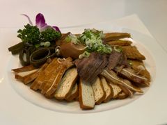 -天下三绝 牛肉面/红酒