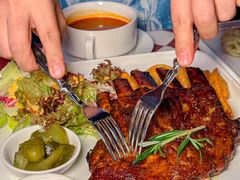 -鲨鱼美式餐厅酒吧Sharky