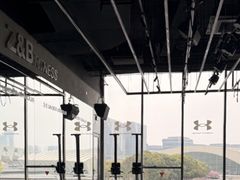 -Z&B Fitness Studio·Gym(前滩L+PLAZA店)