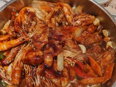 -黄记煌三汁焖锅(新佳丽江汉路店)