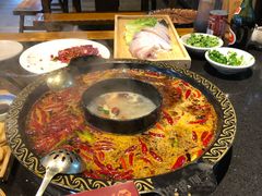 嘿大的耗儿鱼-捞锅坝子老火锅(汽博中心店)