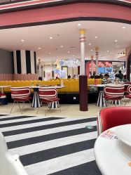 -奈尔宝家庭中心·亲子餐厅(鄞州万达店)