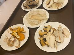 -天宜隆蘑菇宴火锅(石景山旗舰店)
