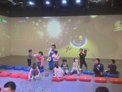 -小鸡哆哆故事屋·儿童乐园(嘉里城店)