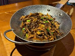 -雀舞云南菜(天津天河城购物中心店)