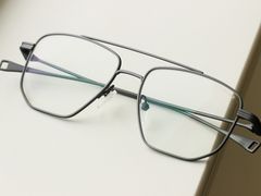 -目艮眼镜SHOWROOM(品牌集合店)