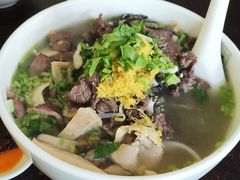 -潮镇老尾牛杂(环城西路店)