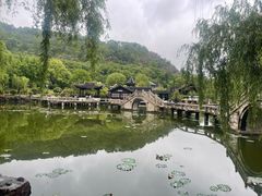 -灵岩山风景区