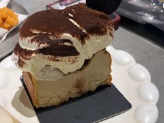 -W COLLECTIVE  DESSERT SHOP