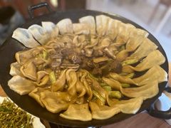 排骨豆角粘卷子-钰田大院·碳烤虹鳟鱼·怀柔地道农家菜(雁栖湖店)