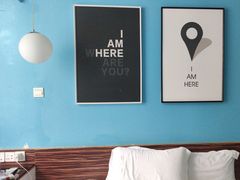 -卡罗酒店(东门晒布地铁站店)