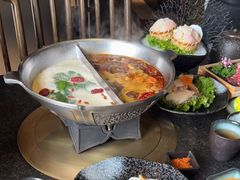 -湊湊火锅·茶憩(新中关购物中心店)