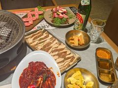 -草家酱蟹炭火烤肉店(珲春南路一店)