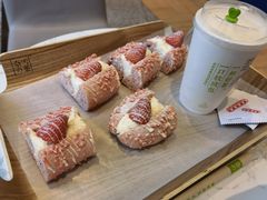 -奈雪的茶(青岛卓悦里INTOWN店)