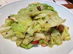 腩肉炝莲白-椒爱水煮鱼川菜(CBD万达店)