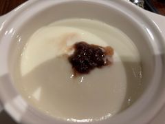 红豆双皮奶-蛇口希尔顿南海酒店·随轩中餐厅·粤菜