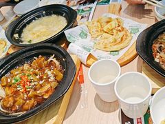 -康文福葱花饼砂锅铺(大奥莱店)