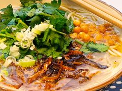 -叁窝雀·云南小锅米线(万象汇店)