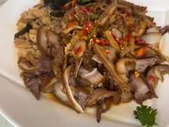 -艳阳天·非遗楚菜(武汉客厅店)