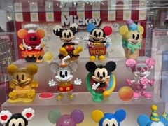 -泡泡玛特POPMART(国金街店)