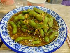 -江城燕子大排档(江汉路步行街店)