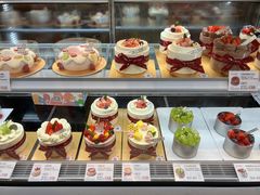 -花花卷卷·鲜食蛋糕(静安久光百货店)