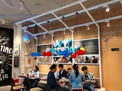 大堂-肯德基(八号仓店)