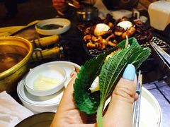 -喜儿家铁网烤章鱼(弘大店)