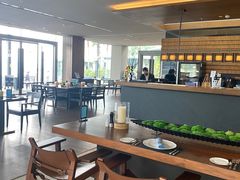 -蔚蓝阁餐厅·Brunch·牛排·威士忌·红酒