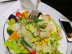 -丽莎沙拉轻食餐厅(国贸店)