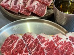 -围炉肉舍•炭烤活鳗•丹东海鲜烤肉(步行街店)